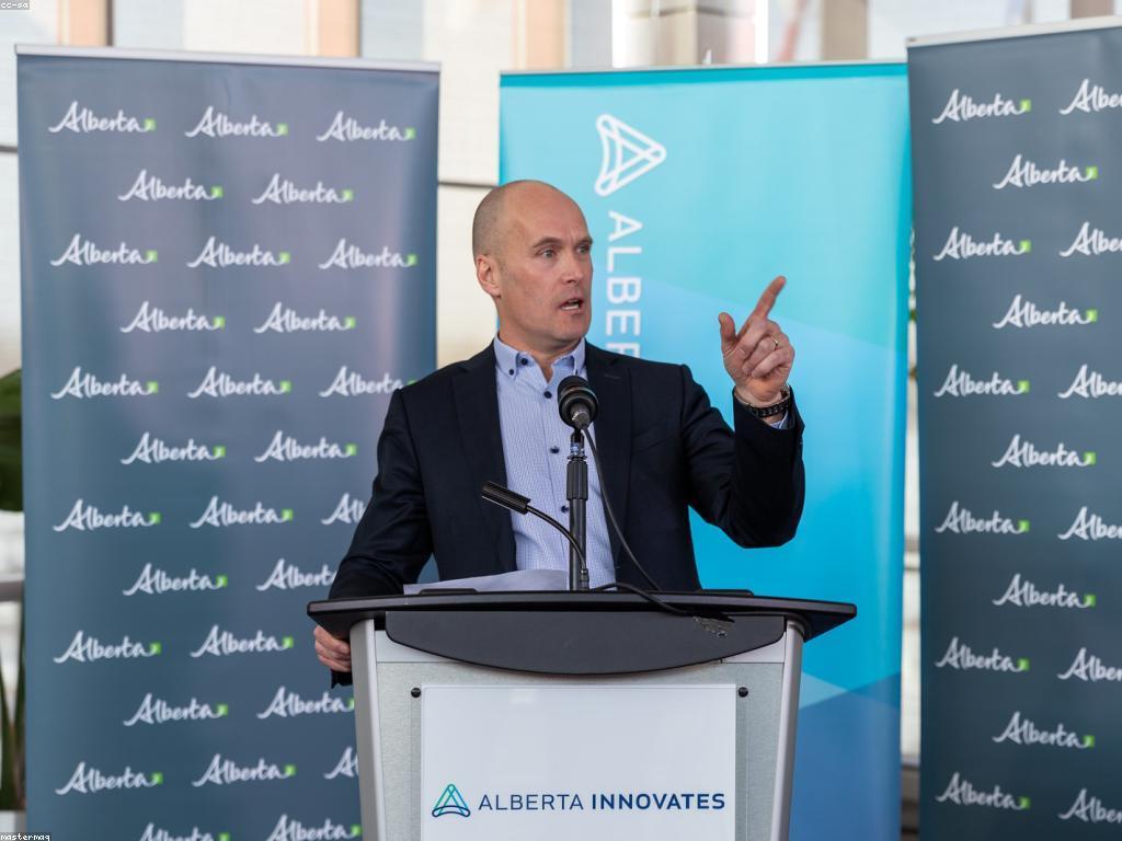 ថ្មីៗក្នុងឧស្សាហកម្មព័ត៌មាន