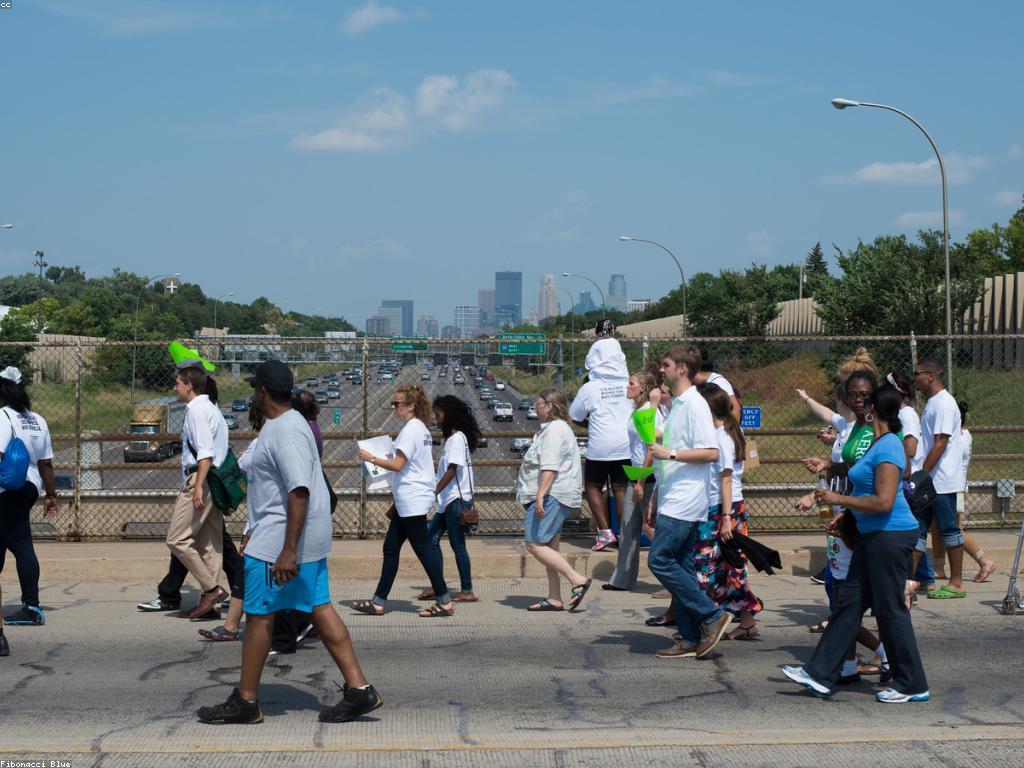 ច្បាប់ និងបទបញ្ជា ក្នុងជីវិតប្រចាំថ្ងៃ